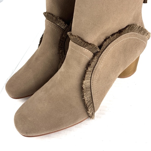 Bernardo Ingrid Suede Booties Brown Size 8M - Picture 2 of 10